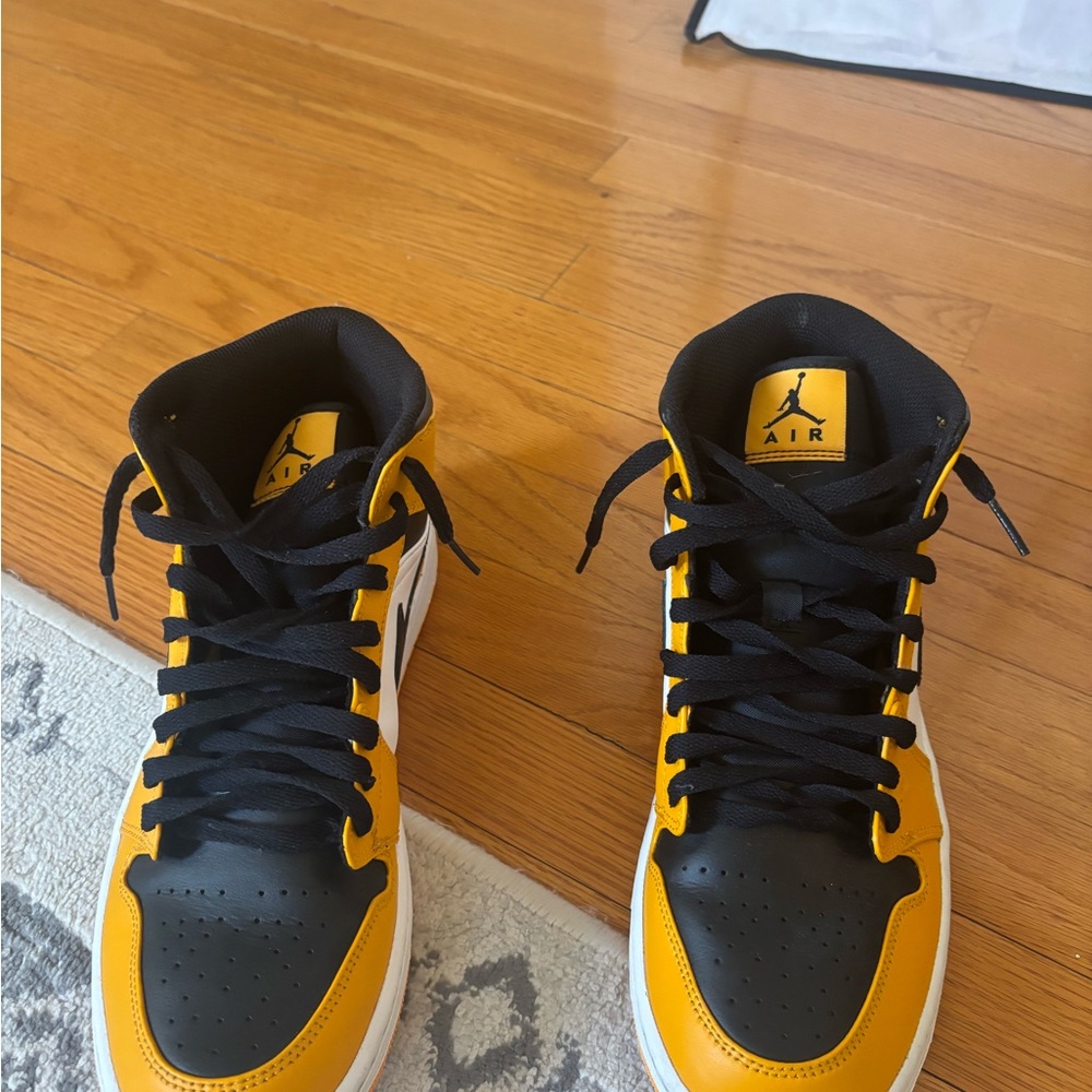 Nike Yellow White and Black Air Jordan 1 Low Sneakers - Picture 4 of 4